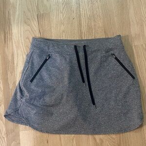 Tek Gear Gray Skirt with Black Accents